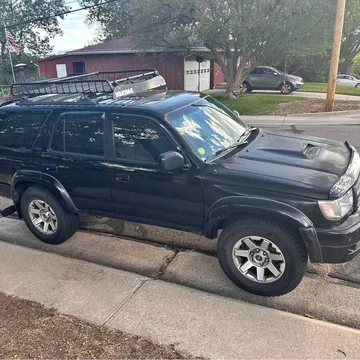 2000 Toyota 4Runner SR5 Sport Utility 4D