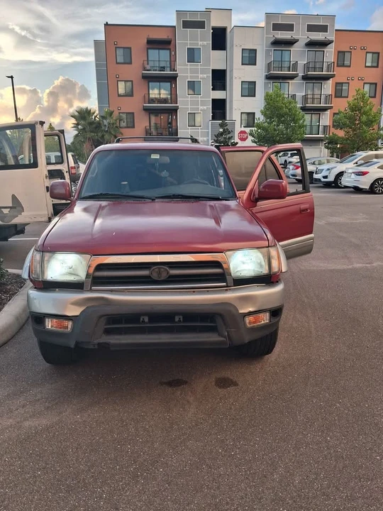 2000 Toyota 4Runner 3rd Gen - Image 3 of 5