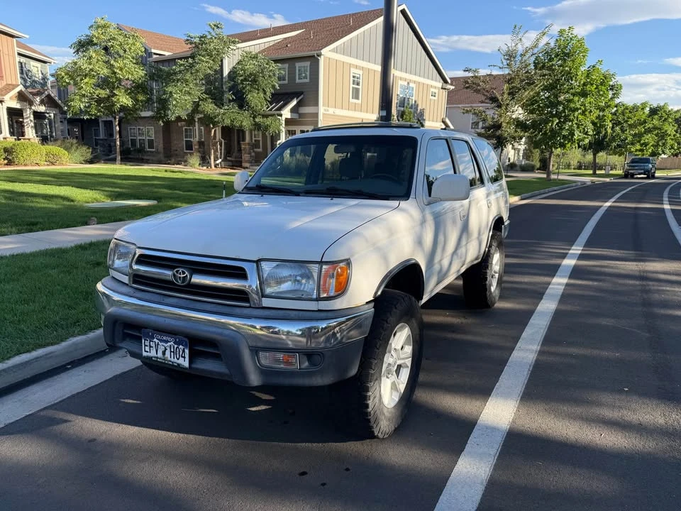 2000 Toyota 4Runner 3rd Gen - Image 2 of 15
