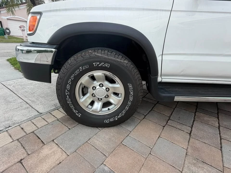 2000 Toyota 4Runner 3rd Gen - Image 9 of 15