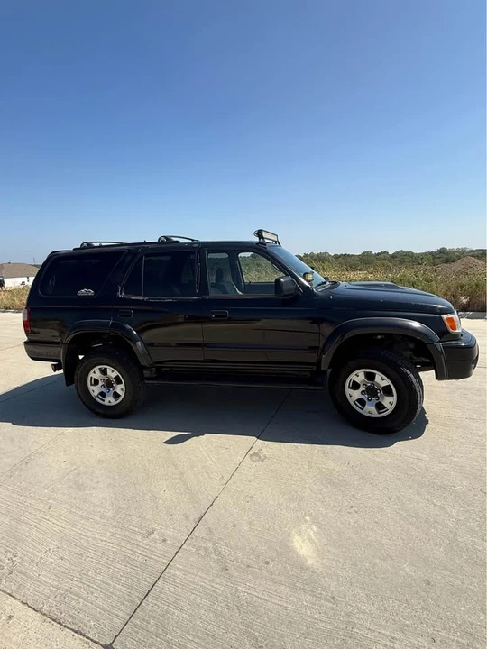 2000 Toyota 4Runner 3rd Gen - Image 8 of 18