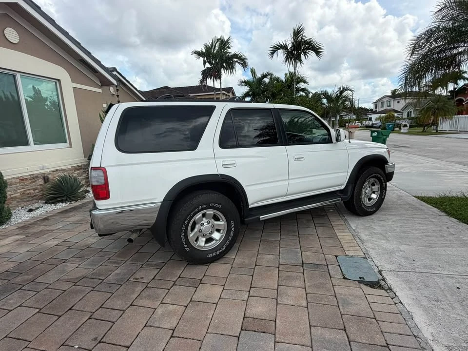 2000 Toyota 4Runner 3rd Gen - Image 4 of 15