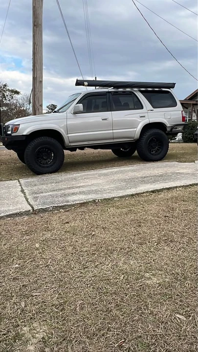2000 Toyota 4Runner 3rd Gen - Image 2 of 7
