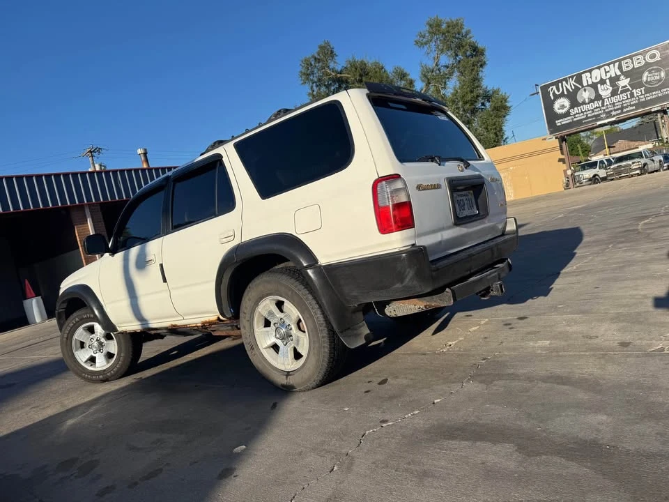 2000 Toyota 4Runner 3rd Gen - Image 3 of 10