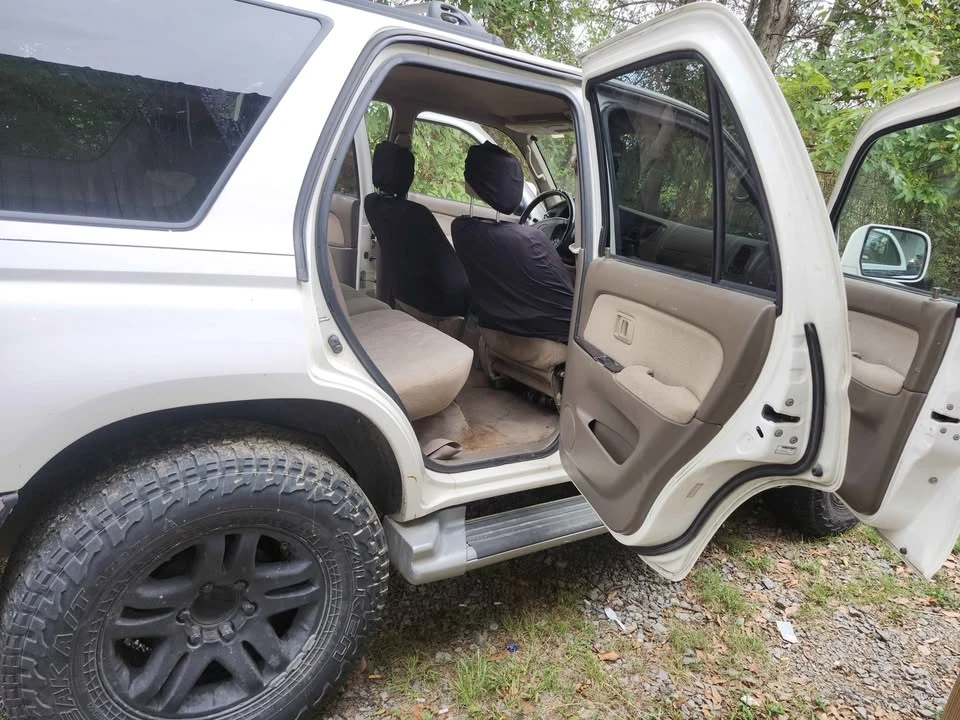 2000 Toyota 4Runner 3rd Gen - Image 5 of 12