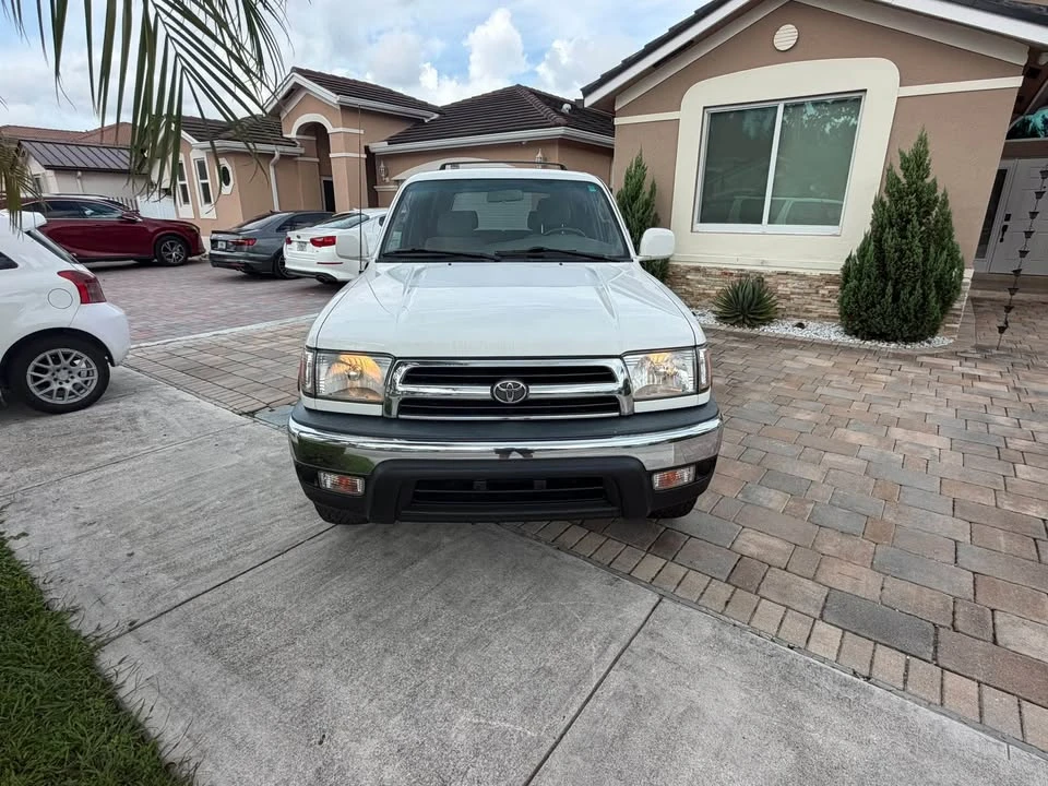2000 Toyota 4Runner 3rd Gen - Image 3 of 15