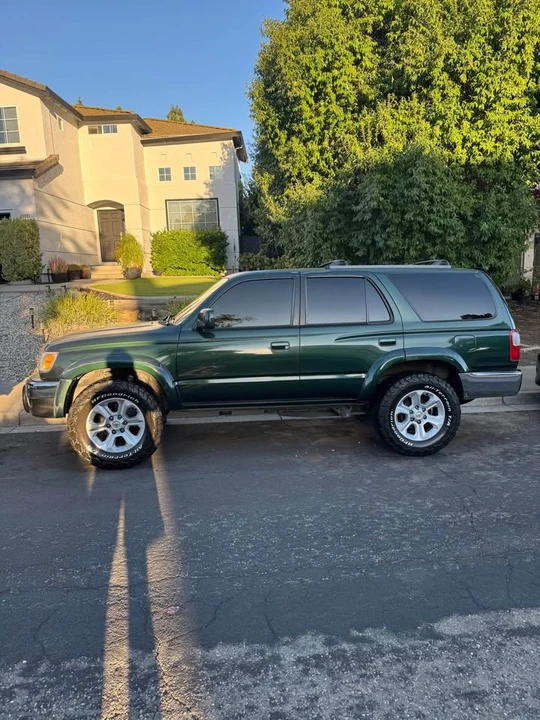 2000 Toyota 4Runner 3rd Gen - Image 4 of 13