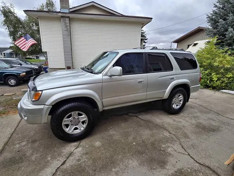 2000 Toyota 4Runner SR5 Sport Utility 4D