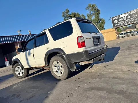 2000 Toyota 4Runner SR5 Sport Utility 4D