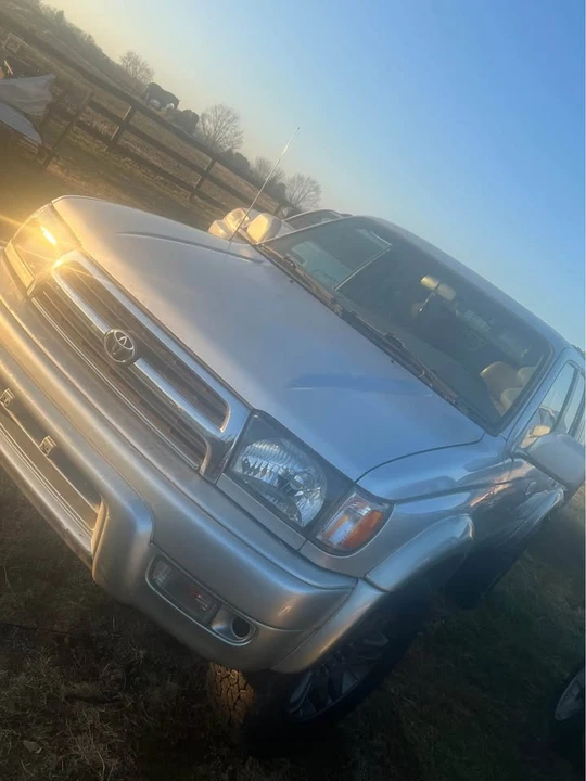 2000 Toyota 4Runner 3rd Gen - Image 3 of 5