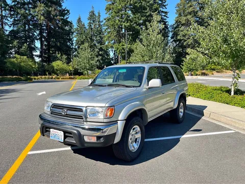2000 Toyota 4Runner SR5 Sport Utility 4D