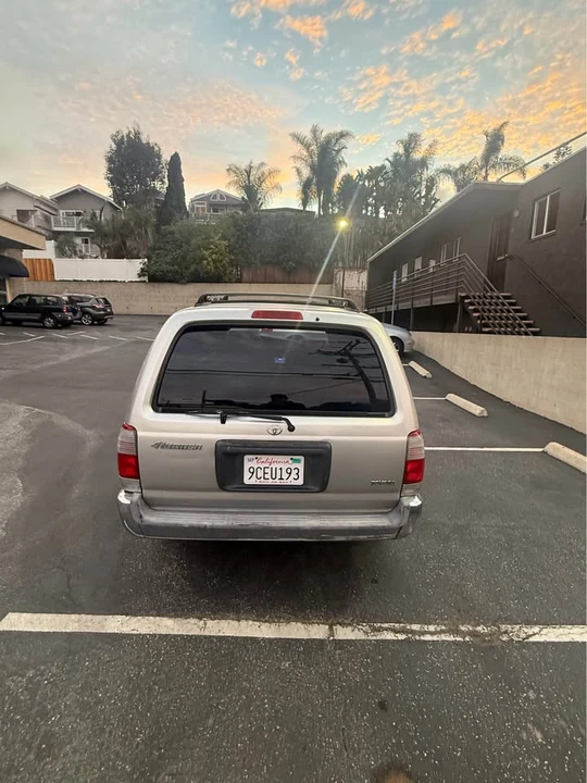 2000 Toyota 4Runner 3rd Gen - Image 5 of 9