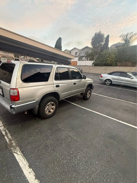 2000 Toyota 4Runner 3rd Gen - Image 4 of 9