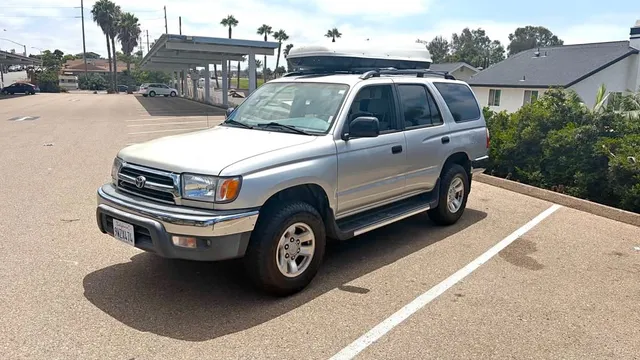 2000 Toyota 4Runner Sport Utility 4D
