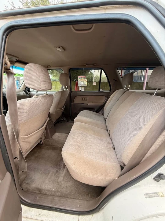2000 Toyota 4Runner 3rd Gen - Image 9 of 13