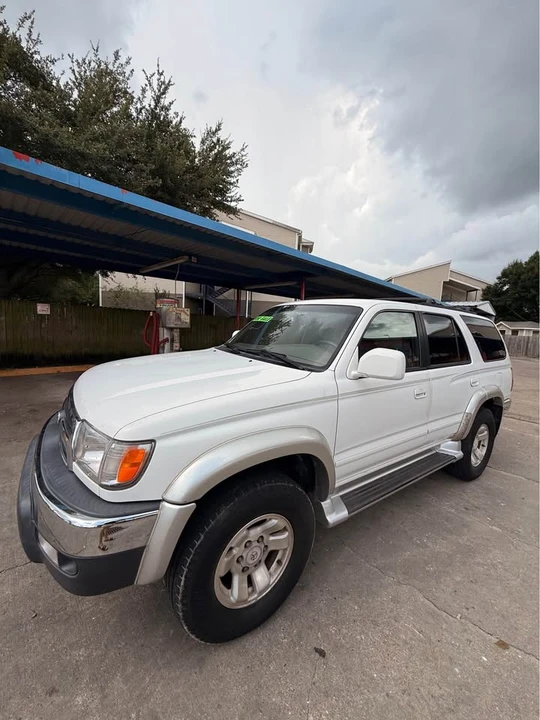 2000 Toyota 4Runner 3rd Gen - Image 2 of 13