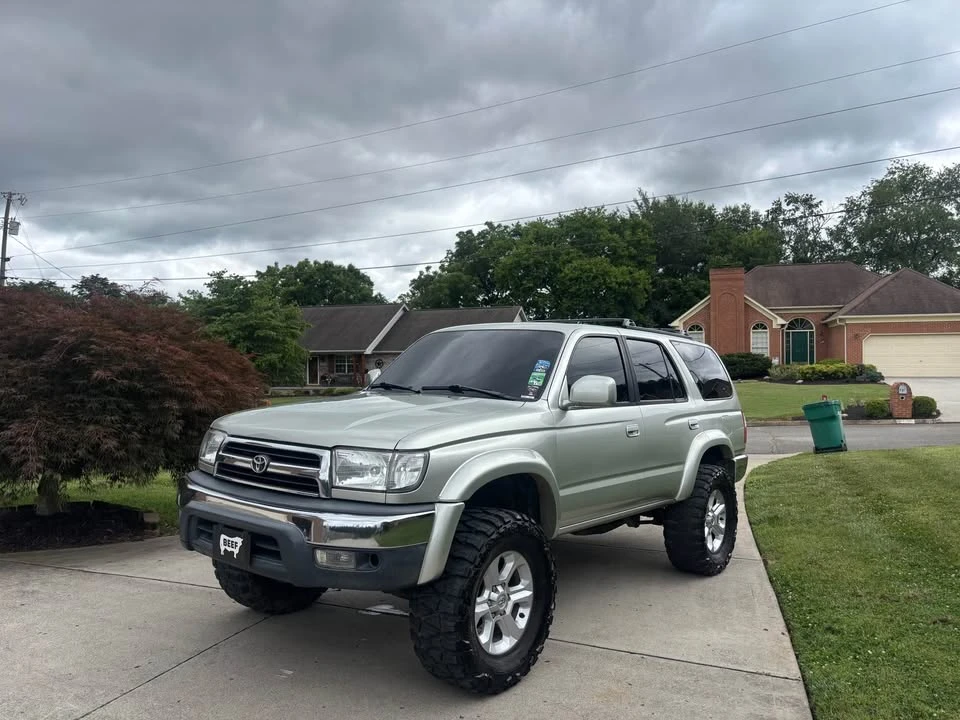 2000 Toyota 4Runner 3rd Gen - Image 9 of 10
