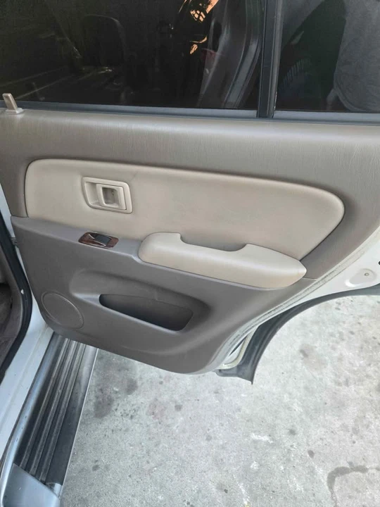 2000 Toyota 4Runner 3rd Gen - Image 7 of 10
