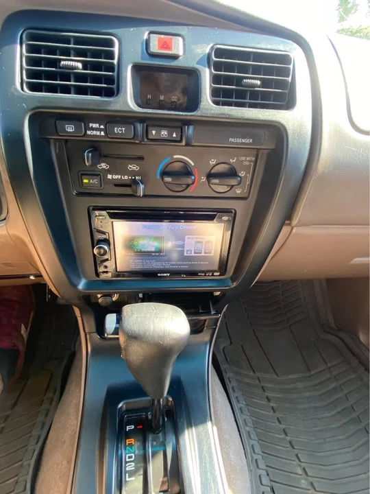 2000 Toyota 4Runner 3rd Gen - Image 10 of 15