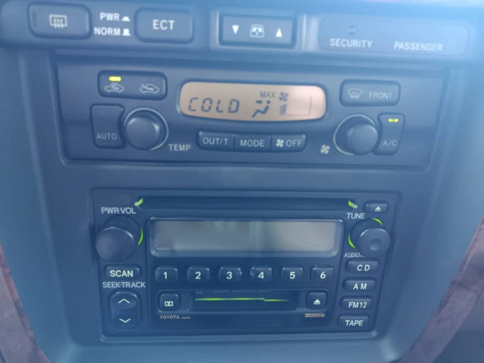 2000 Toyota 4Runner 3rd Gen - Image 9 of 20