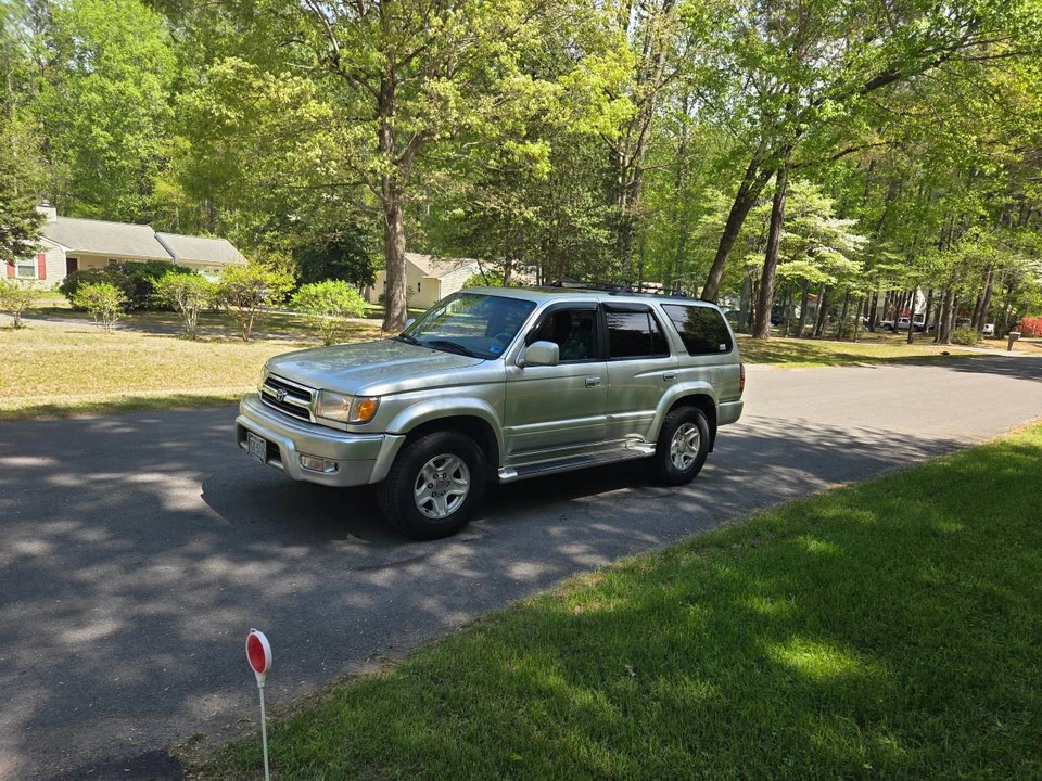 2000 Toyota 4Runner - Image 4 of 4