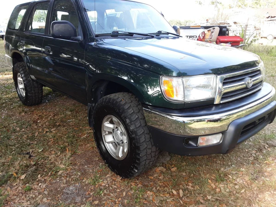 2000 Toyota 4Runner 3rd Gen - Image 2 of 13