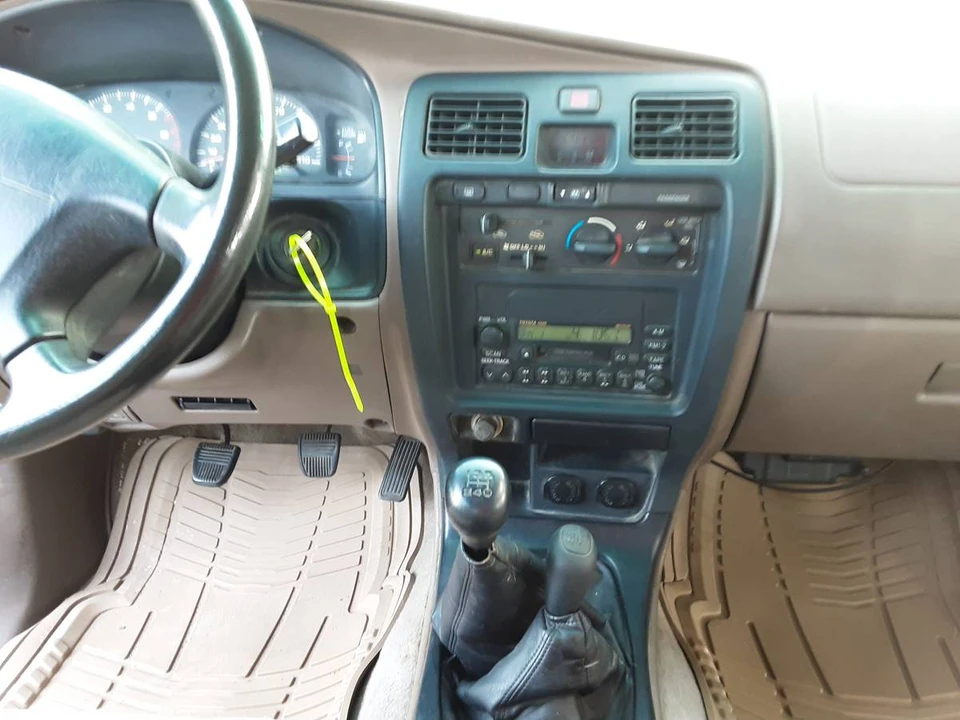 2000 Toyota 4Runner 3rd Gen - Image 10 of 13