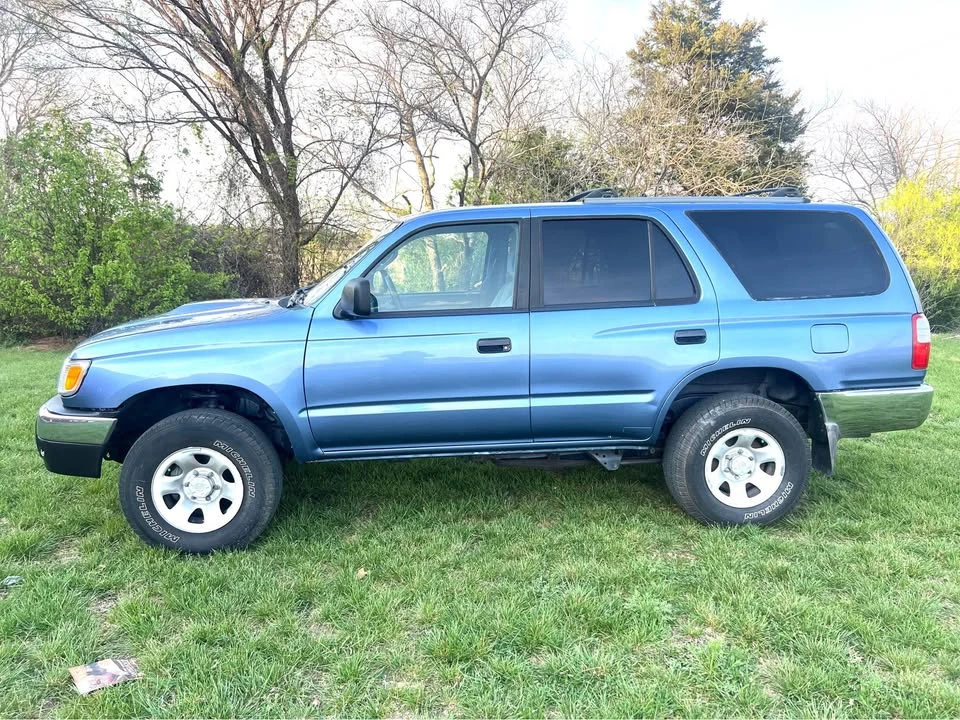 2000 Toyota 4Runner 3rd Gen - Image 3 of 9