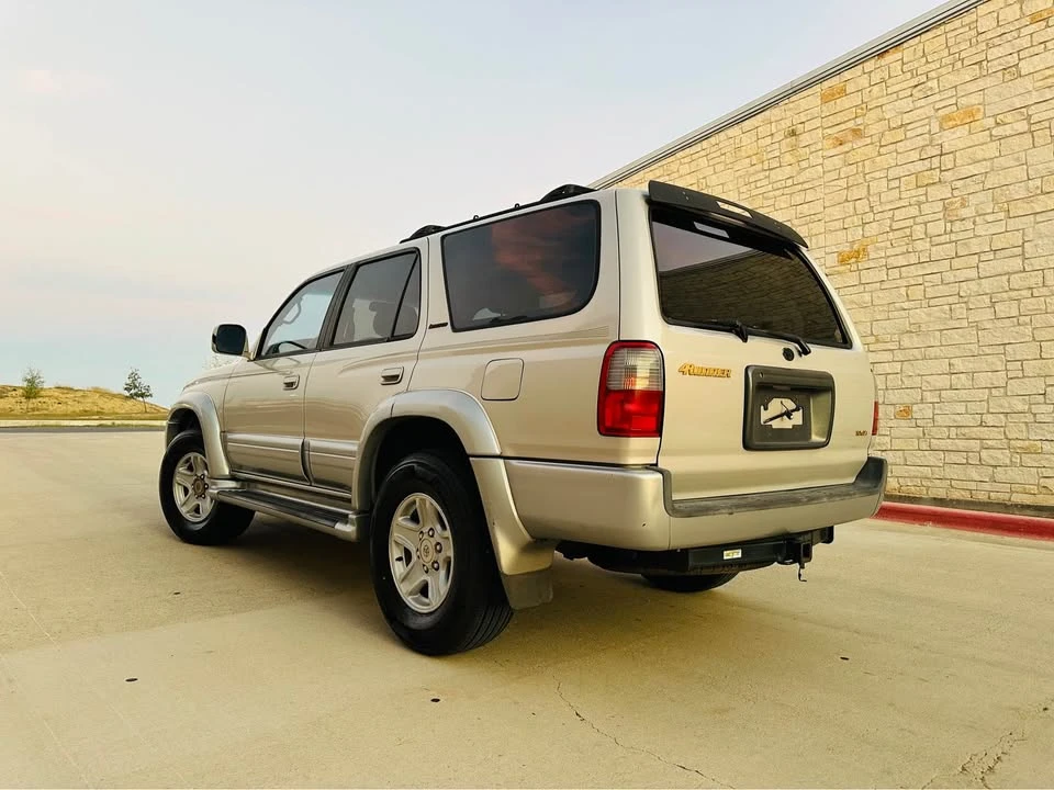 2000 Toyota 4Runner 3rd Gen - Image 3 of 12