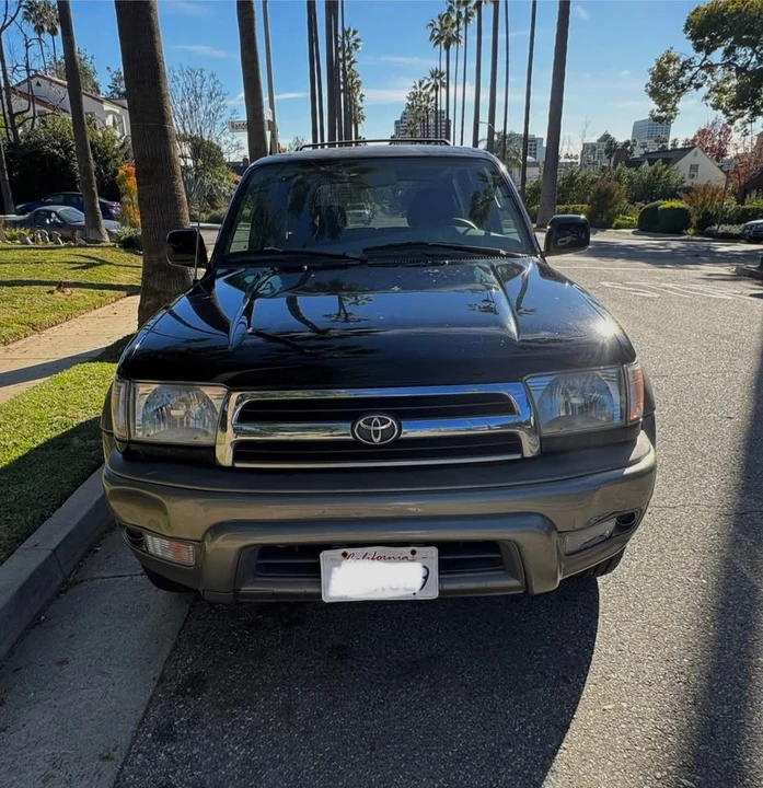 2000 Toyota 4Runner 3rd Gen - Image 2 of 9