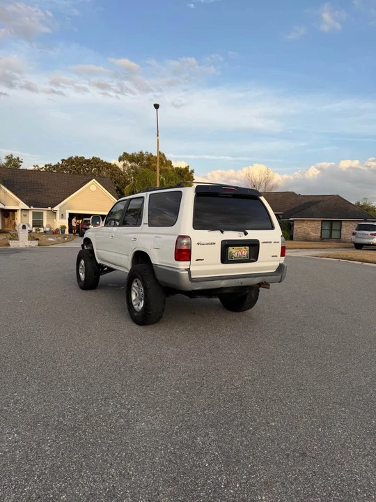 2000 Toyota 4Runner 3rd Gen - Image 3 of 18