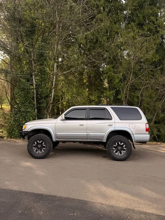 2000 Toyota 4Runner 3rd Gen - Image 2 of 20