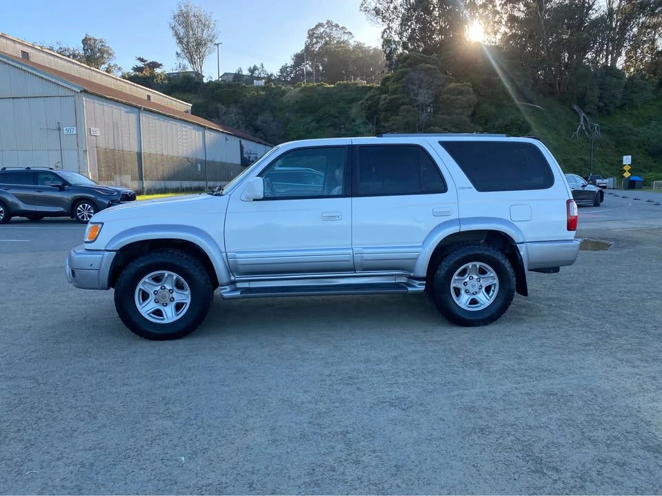 2000 Toyota 4Runner 3rd Gen - Image 3 of 18