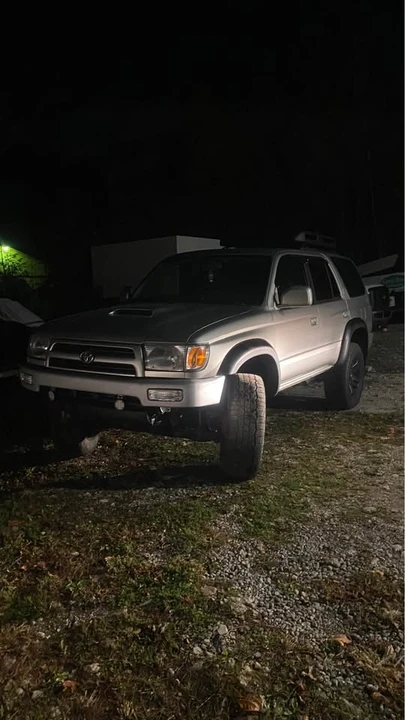 2000 Toyota 4Runner 3rd Gen - Image 11 of 11