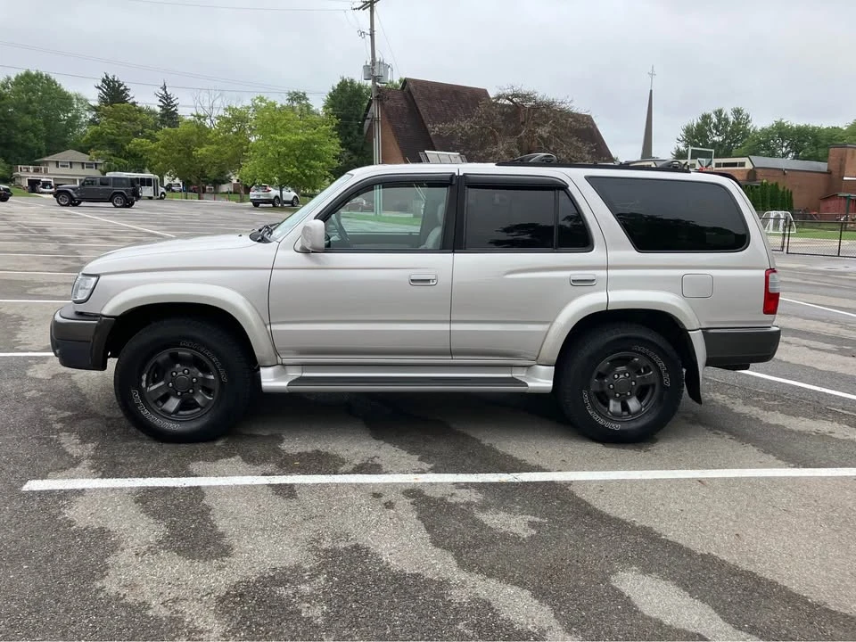 2000 Toyota 4Runner 3rd Gen - Image 2 of 12