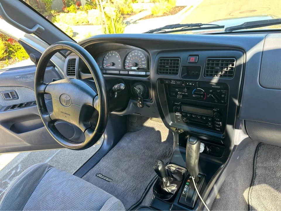 2000 Toyota 4Runner 3rd Gen - Image 6 of 6