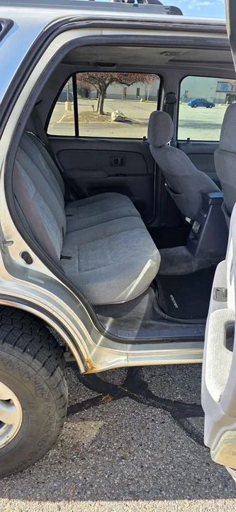 2000 Toyota 4Runner 3rd Gen - Image 9 of 19