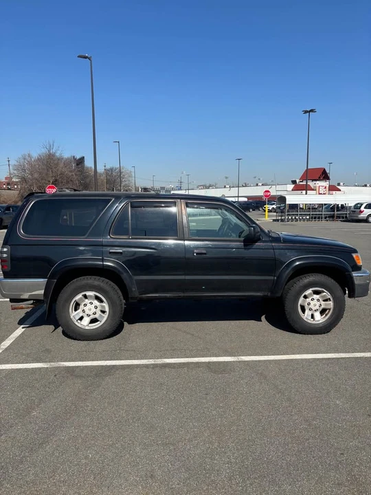 2000 Toyota 4Runner 3rd Gen - Image 2 of 20