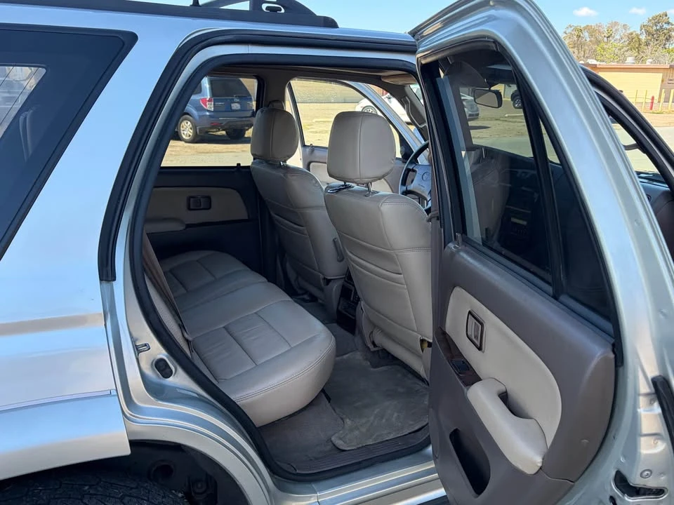 2000 Toyota 4Runner 3rd Gen - Image 7 of 12