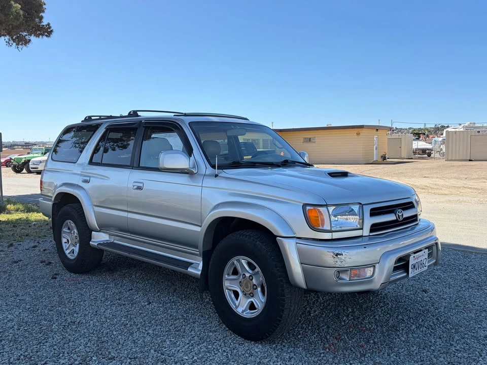 2000 Toyota 4Runner 3rd Gen - Image 2 of 12