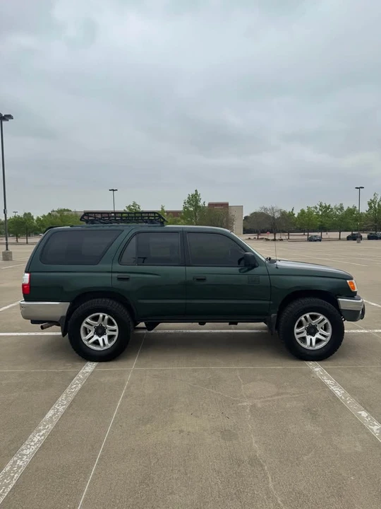 2000 Toyota 4Runner 3rd Gen - Image 3 of 13