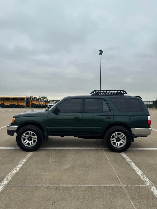 2000 Toyota 4Runner 3rd Gen - Image 4 of 13