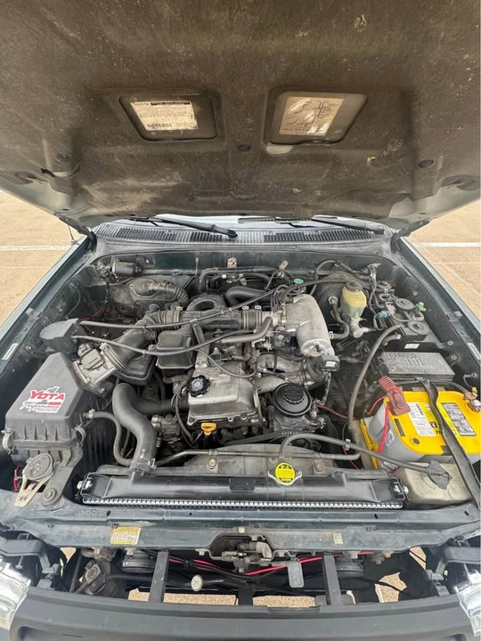 2000 Toyota 4Runner 3rd Gen - Image 9 of 13