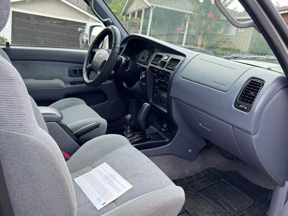 2000 Toyota 4Runner 3rd Gen - Image 16 of 21
