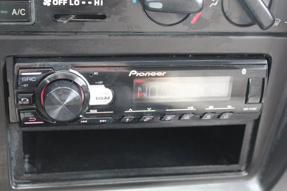 2000 Toyota 4Runner 3rd Gen - Image 13 of 19