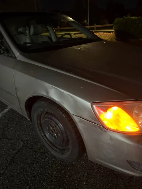2000 Toyota Avalon 2nd Gen - Image 5 of 9