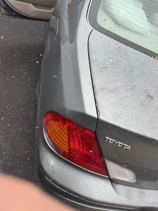 2000 Toyota Avalon 2nd Gen - Image 3 of 8