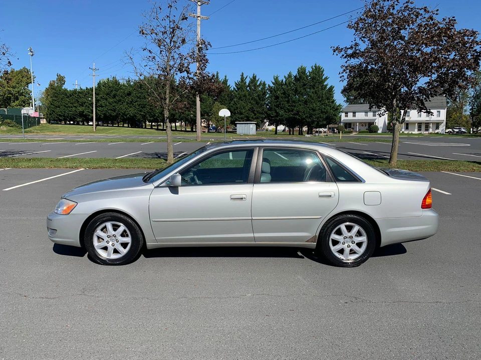 2000 Toyota Avalon 2nd Gen - Image 20 of 31
