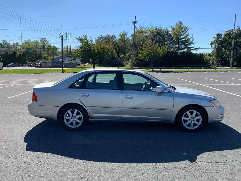 2000 Toyota Avalon 2nd Gen - Image 23 of 31