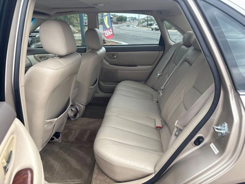 2000 Toyota Avalon 1st Gen - Image 13 of 20